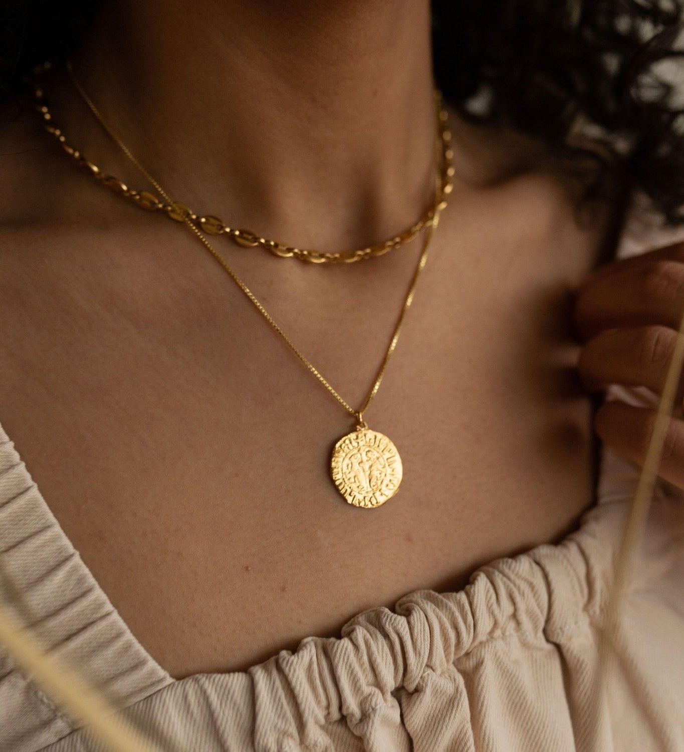 Silva Coin Necklace - Gold Coin Necklace - Dea Dia