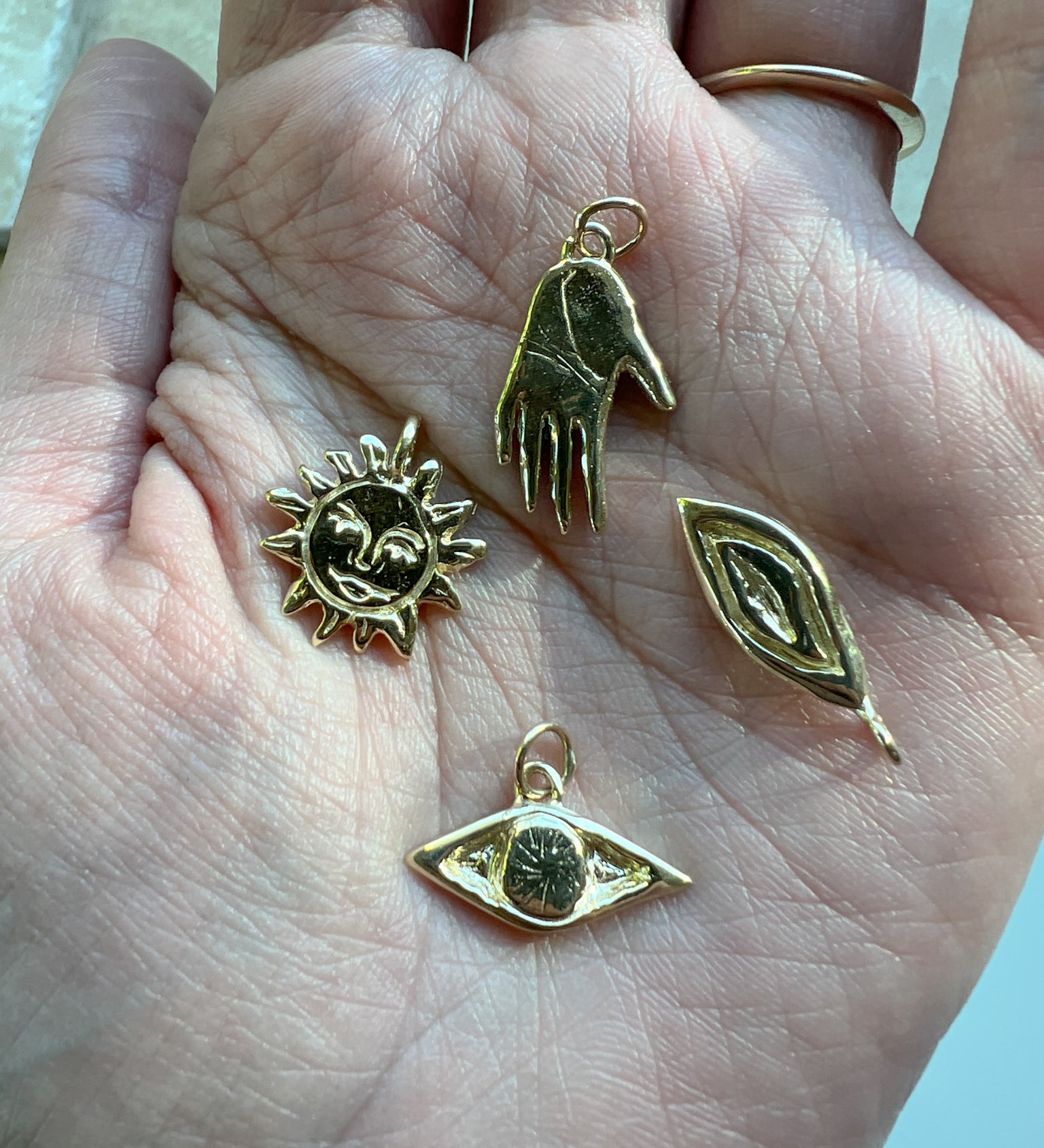Gold Evil Eye Pendant - Evil Eye Necklace - Dea Dia
