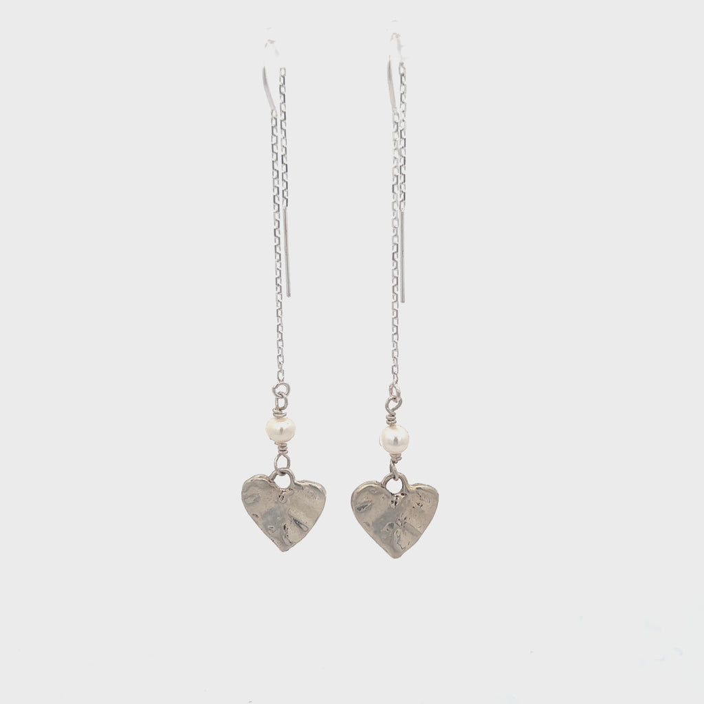 silver heart threaders__2023-07-15-11-08-50.mp4