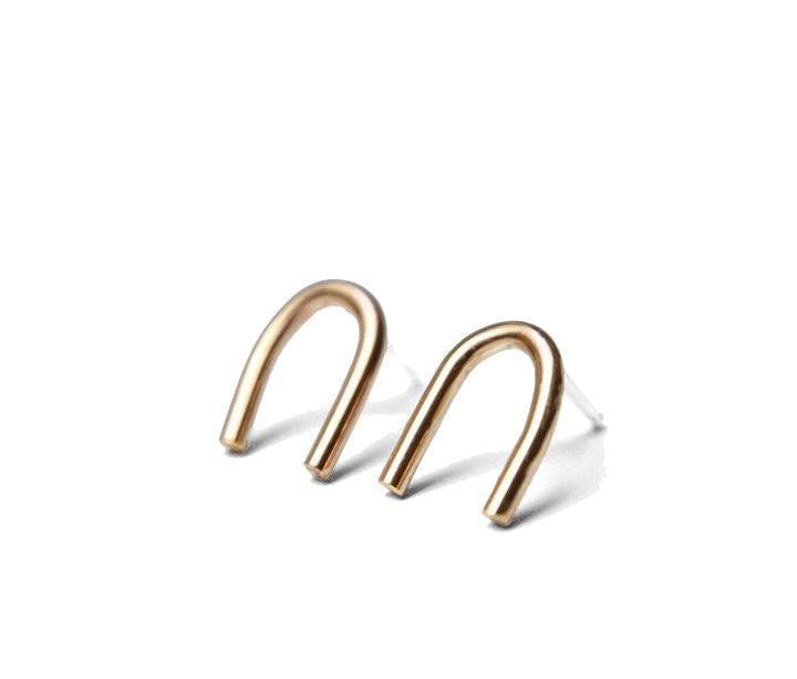 Arc Studs - Minimal Gold Stud Earrings - Dea Dia