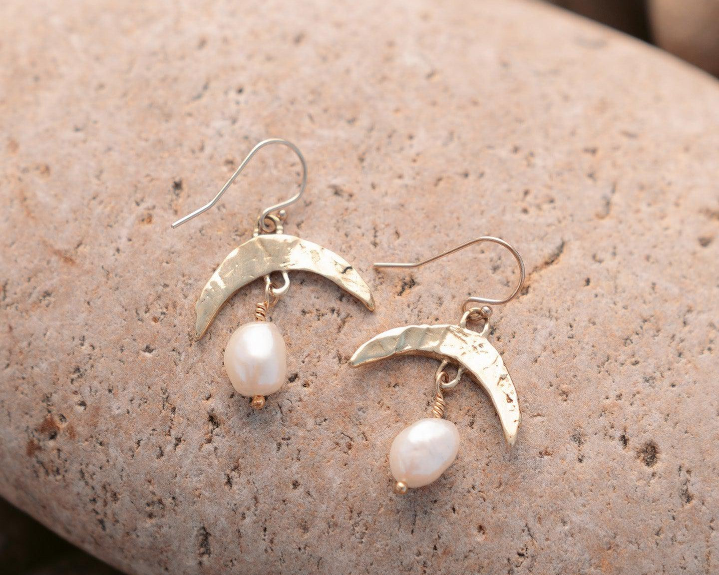 Cressida Gold Pearl Moon Earrings - Dea Dia