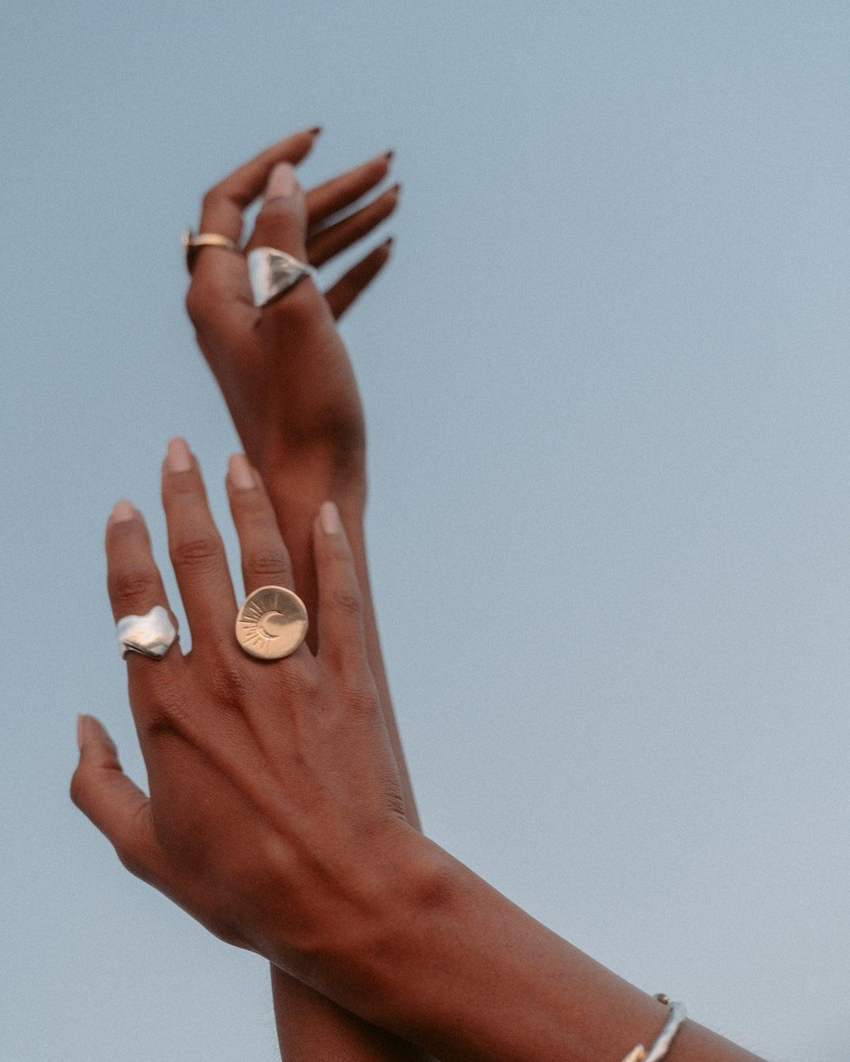 Anillos tipo sello de plata y oro