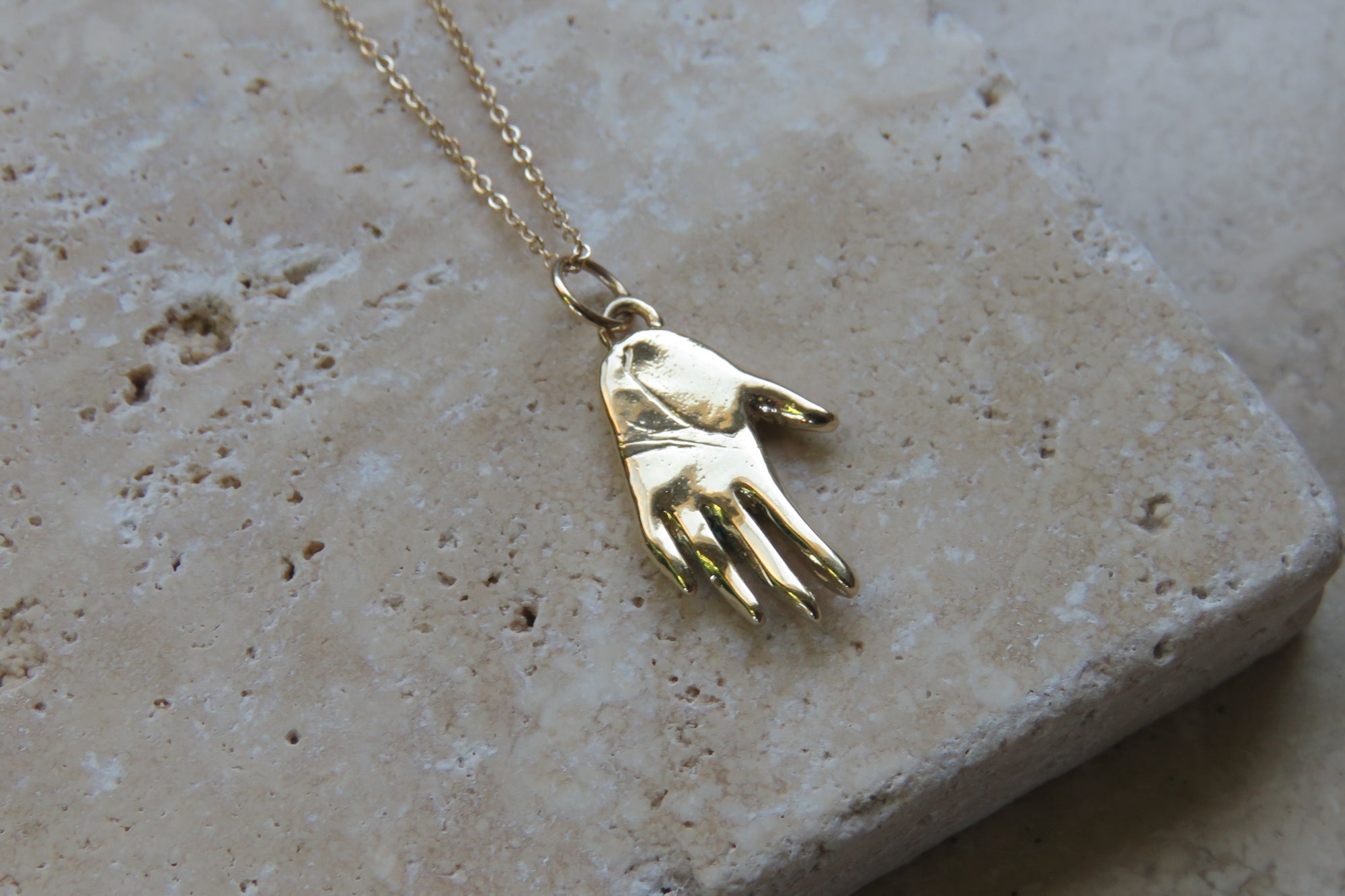 Gold Hand Talisman Necklace - Dea Dia