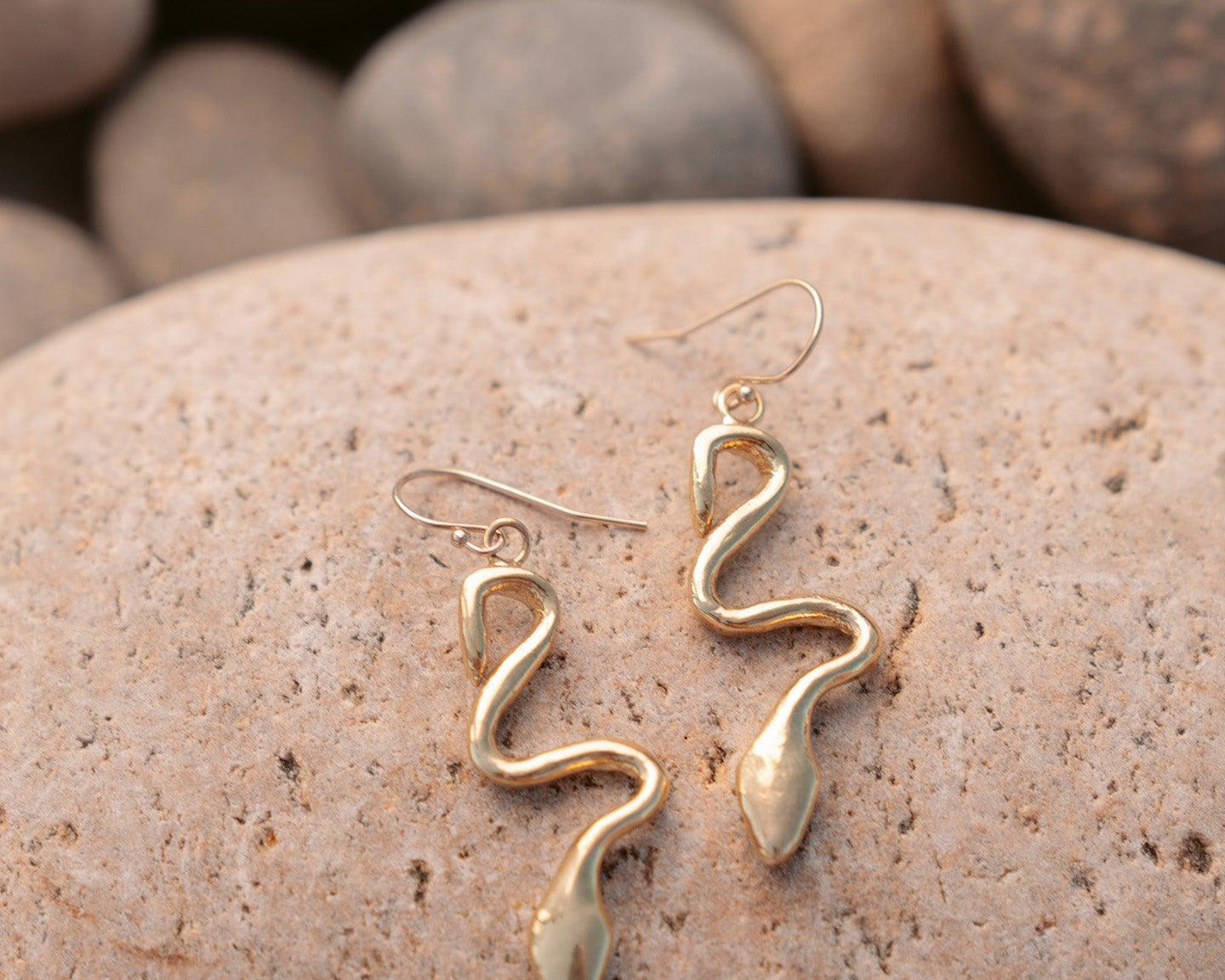 Serpentina Gold Snake Dangle Earring - Dea Dia