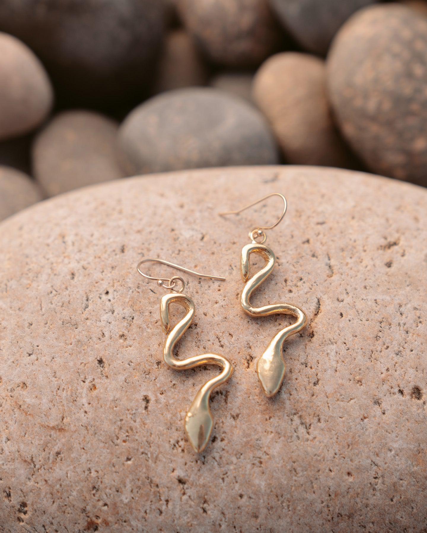 Serpentina Gold Snake Dangle Earring - Dea Dia