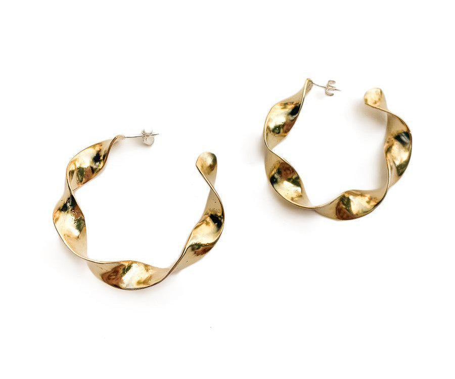 Thick Twisted Hoops - Dea Dia